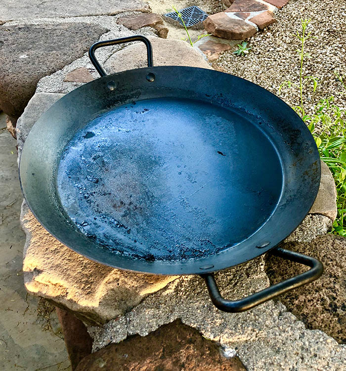 Mexican Paella cooked in the Lodge 15'' Carbon Steel Skillet on the Weber  Performer 