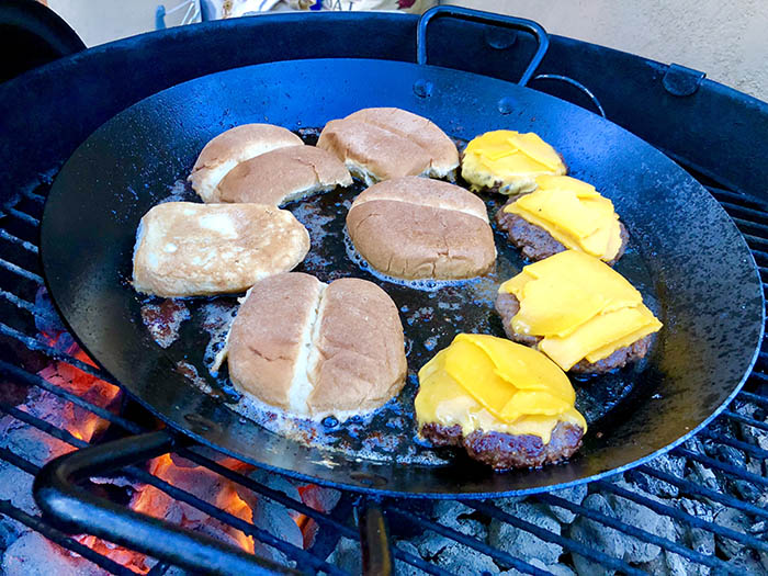 Paella pan smashed burgers