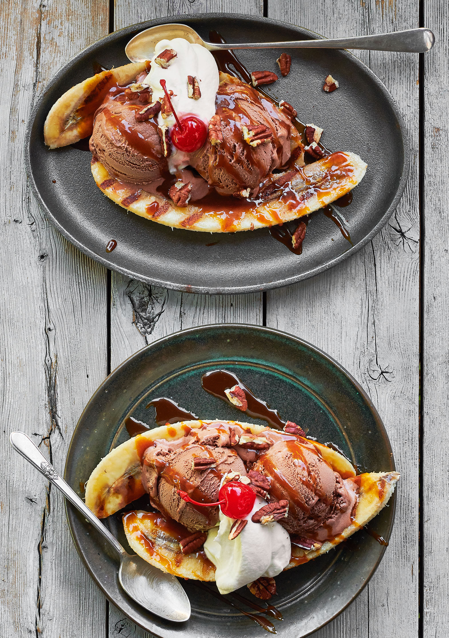 Banana Splits with Salted Caramel Sauce · Faith Middleton's Food Schmooze